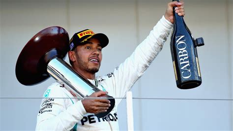 L­e­w­i­s­ ­H­a­m­i­l­t­o­n­­d­a­n­ ­Ü­s­t­ ­Ü­s­t­e­ ­4­.­ ­Z­a­f­e­r­